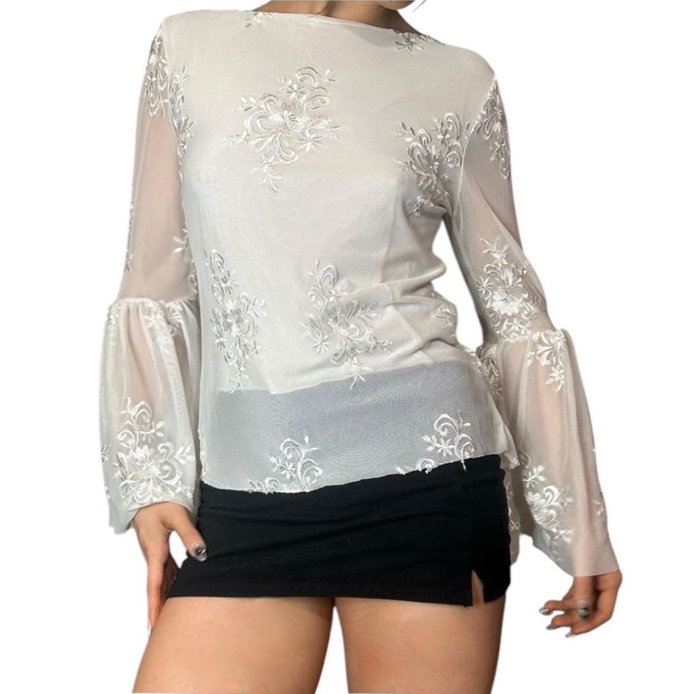 Elegant White Embroidered Women's Top